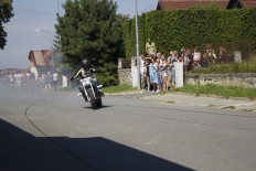 083_Motopropadani_10